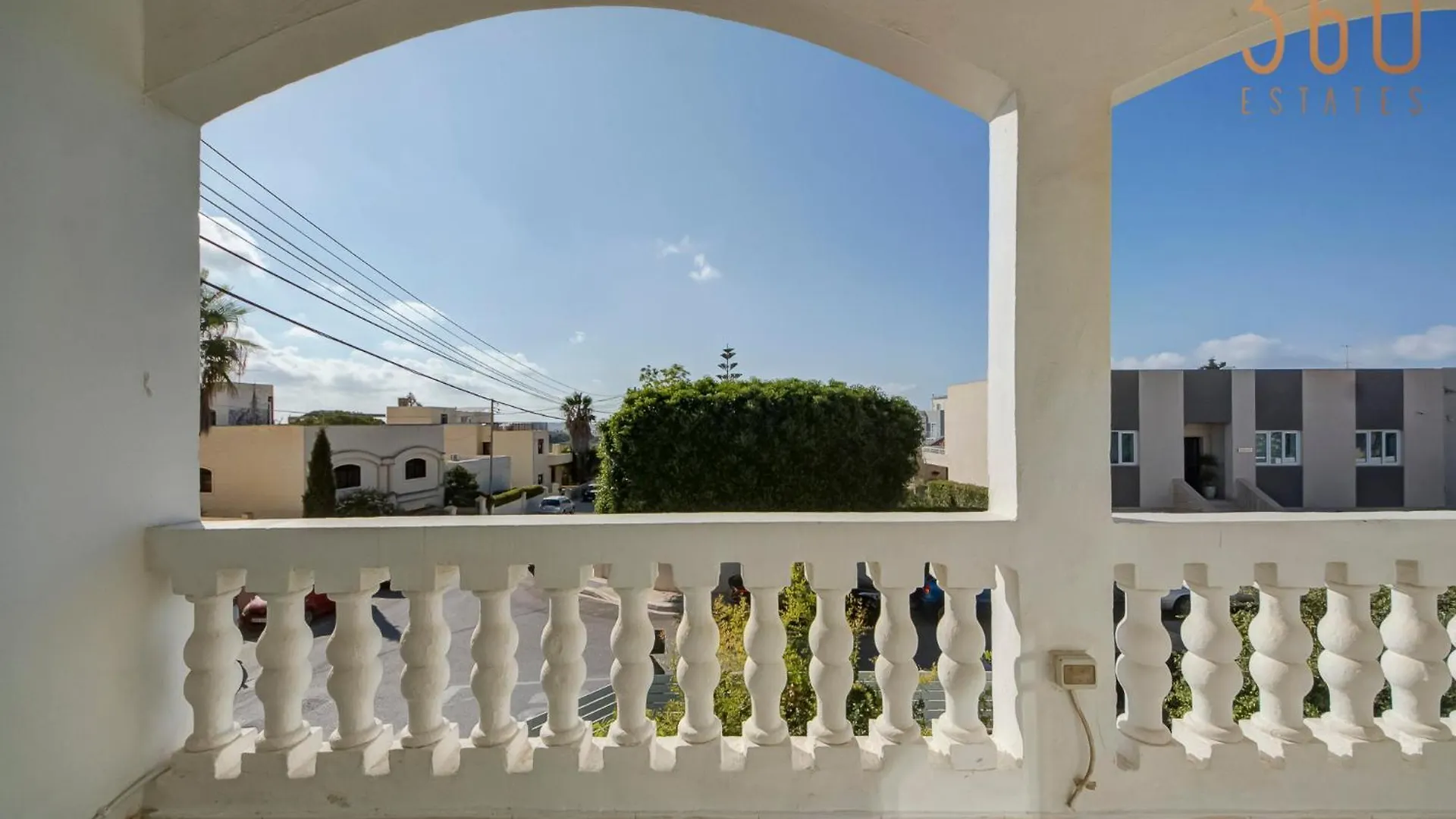 Elegant & Cosy 3Br Home In Peaceful Area Of Naxxar By 360 Estates Malta